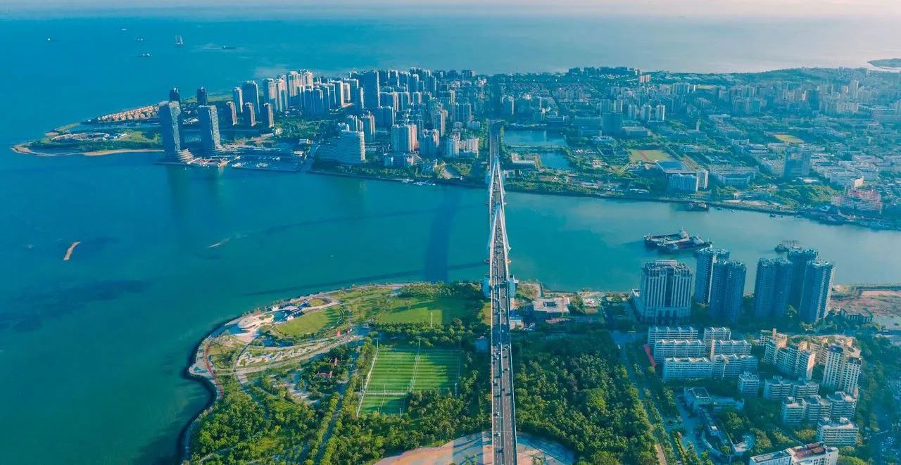 海南自贸港封关运作工作会议：以奋发有为的精神状态抓紧抓实各项工作，确保封关运作平稳有序万无一失首战必胜